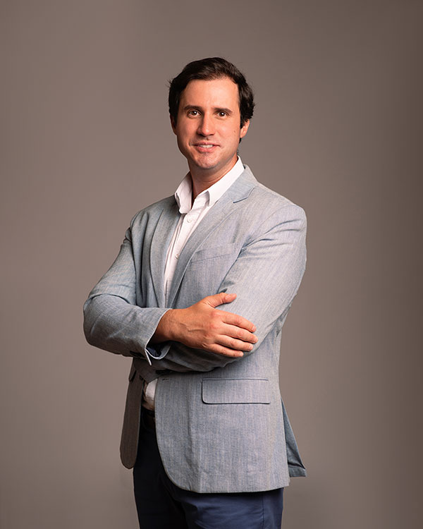 Dr. Marcell Cominato